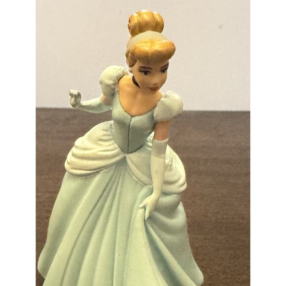 Disney Princesses 3” Cake Topper 4 Toys Sleeping Beauty Belle Cinderella Tiana - Picture 14 of 16